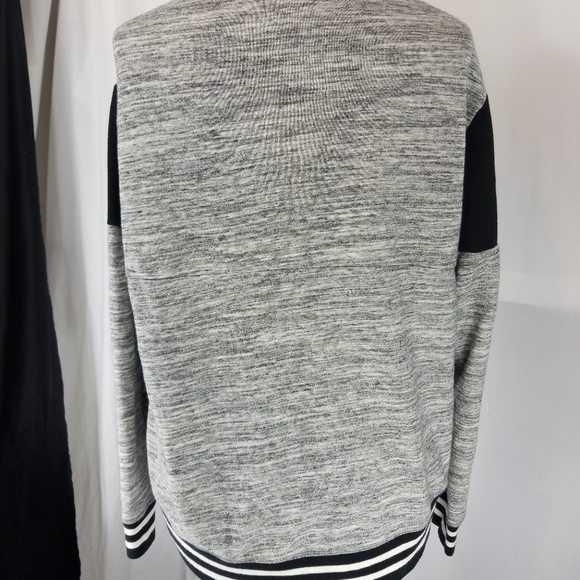 Pink Pullover medium - Picture 3 of 3